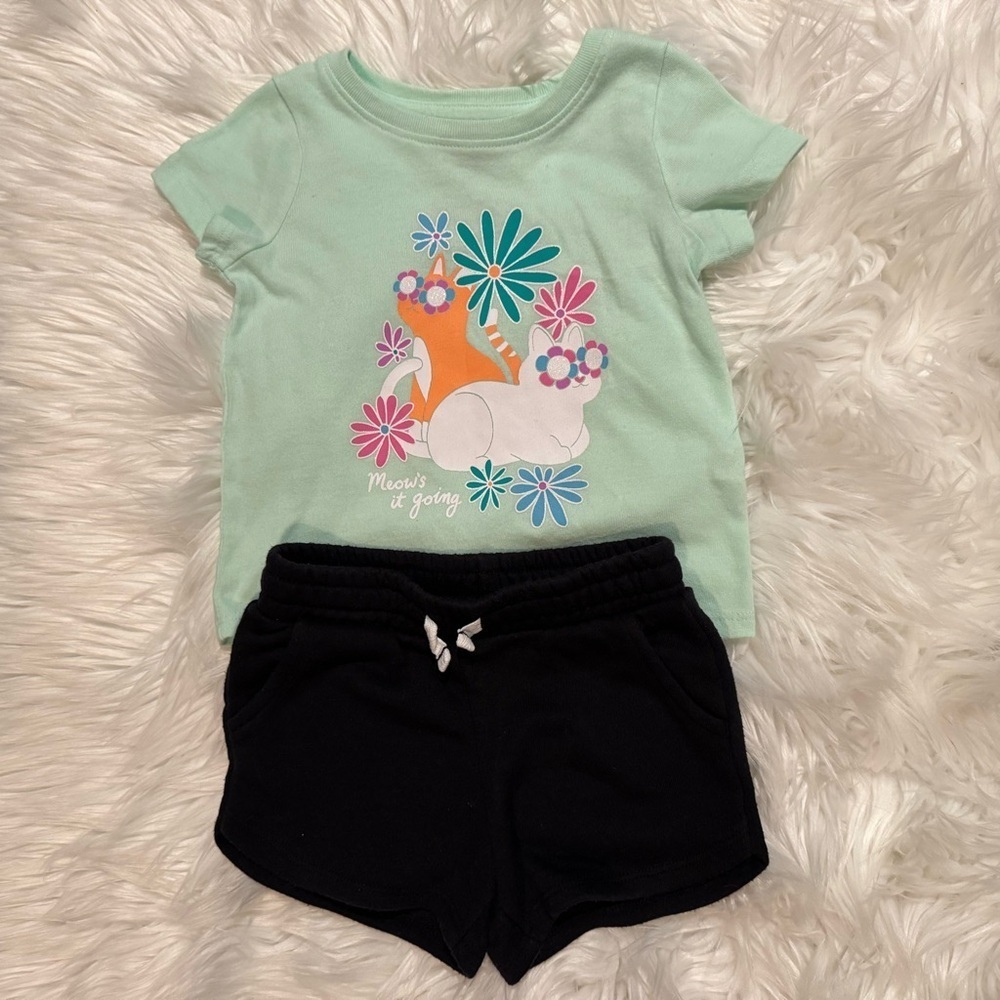 Jumping Beans Toddler Girl 2 Piece Tee & Black Shorts‎ Set Size 18 Months